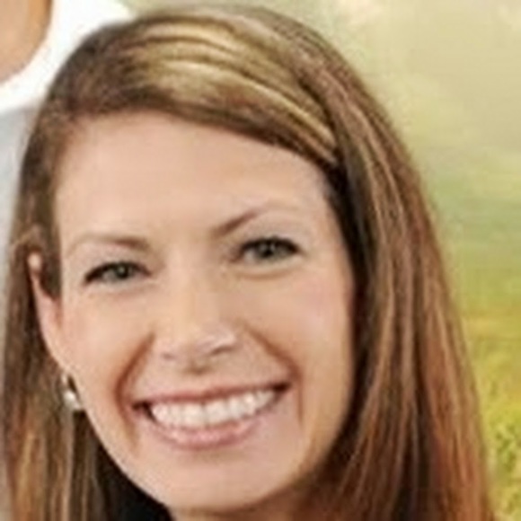 Meet your Posher, Rachel - Picture 1 of 1